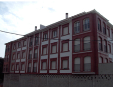 Las nuevas fachadas de la la antigua casa de la &ldquo;Cruz Roja&rdquo; junto a la Alameda