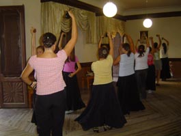 Clase de Danza en la Casa de la Cultura