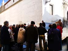 Uno de los grupos en la Plaza de la Merced Foto: TO&Ntilde;I FRANCO