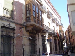 Antigua casa señorial reconvertida en Comisaría de Policía