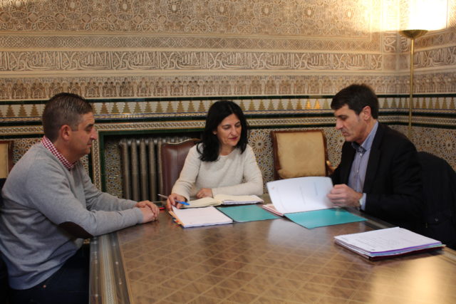 Reunion subdelegada y alcalde de Baza 003