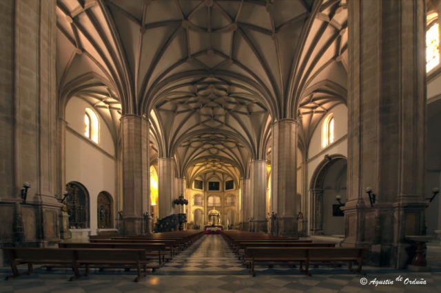 20-60057 - Baza - Iglesia mayor