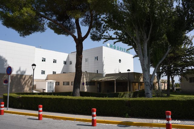 Hospital y helicoptero_09