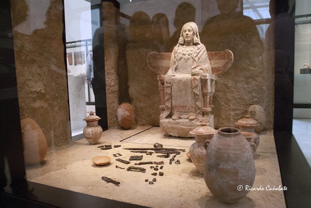 Dama de Baza en el MAN_1