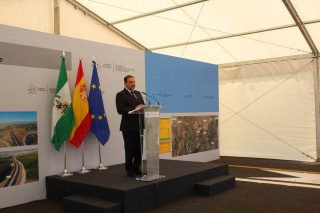 Abalos anincia licitacion estudio informativo tren