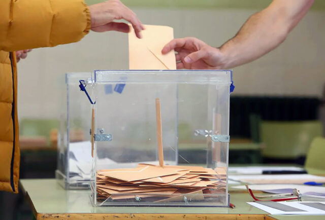 Urna elecciones municipales