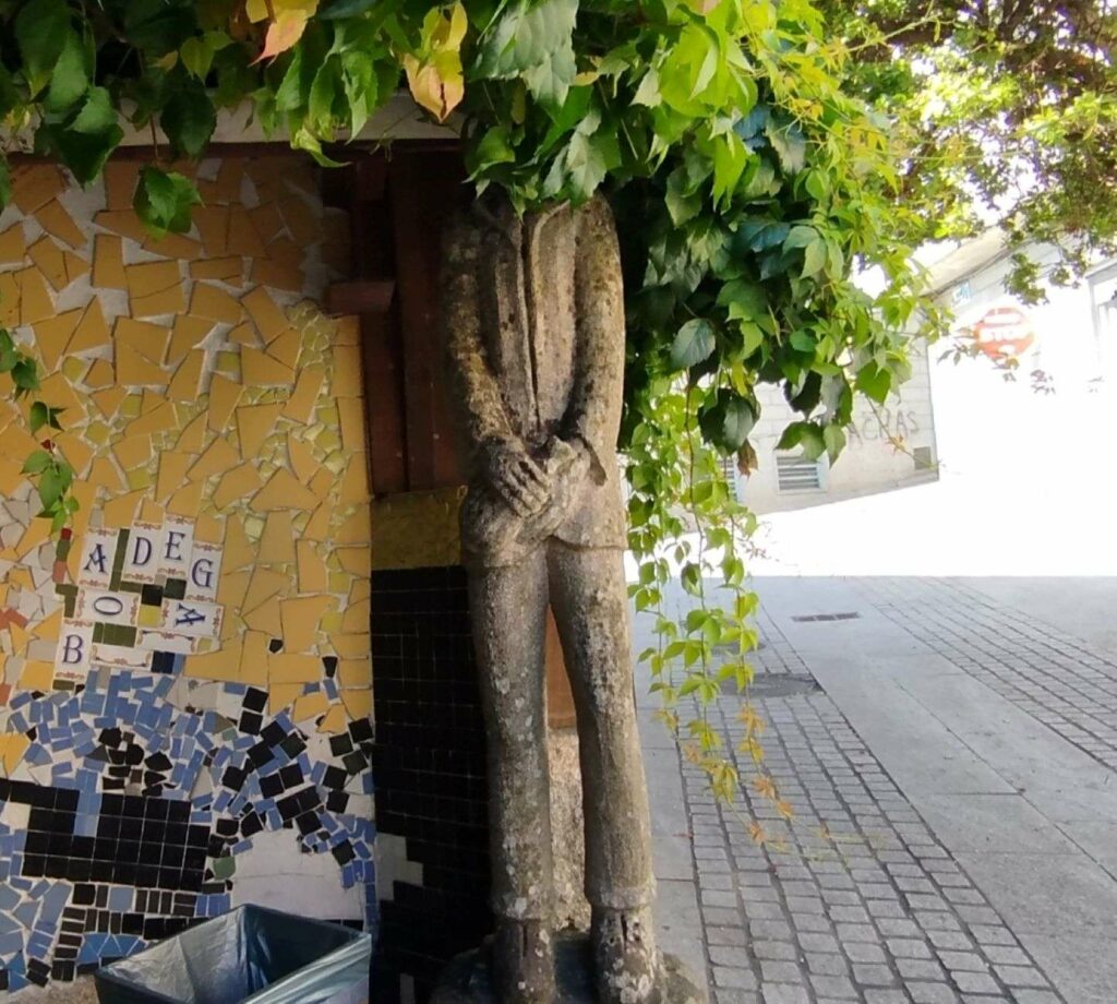 670. Sombreros rotos