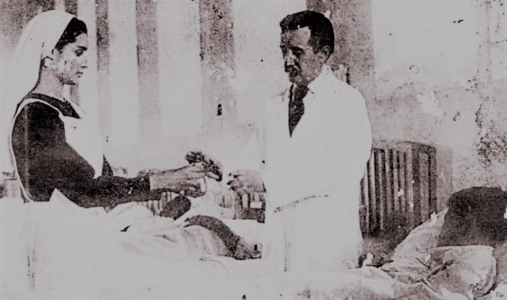 10. “El seguro”, ahora TinderSas