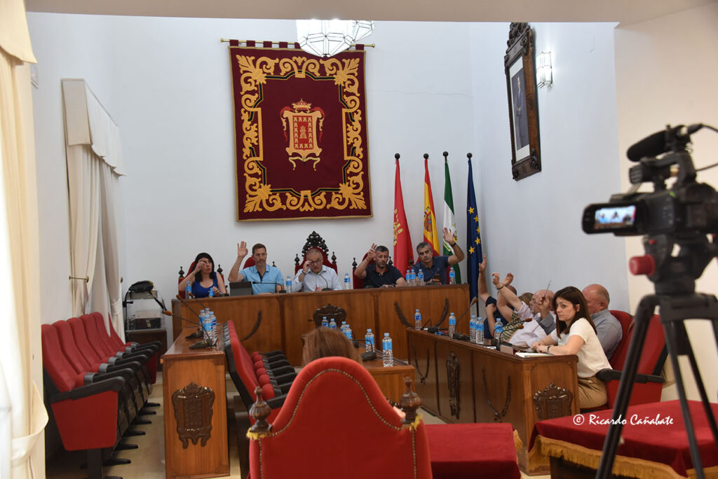 37. Un alcalde ejemplar: Se acabo lo de “ir de demócratas”